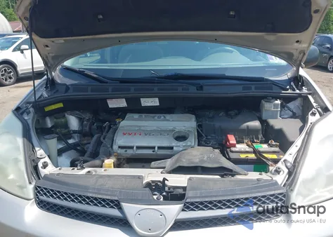 2004 Toyota Sienna Le from USA, damaged, VIN 5TDZA23CX4S161044